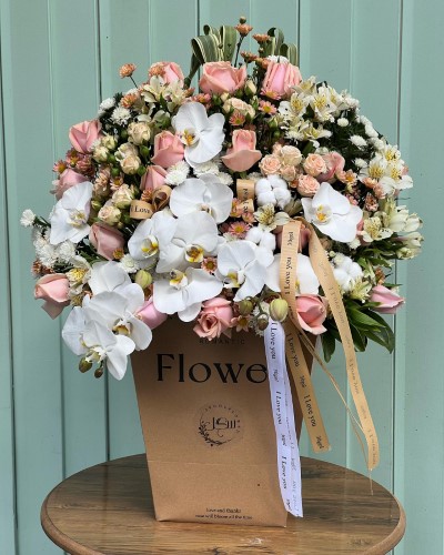 فروشگاه گل و گیاه و گلدان تو کرج