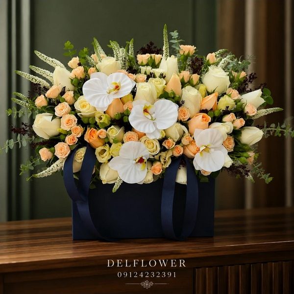 گل برای سالگرد دوستی دختر